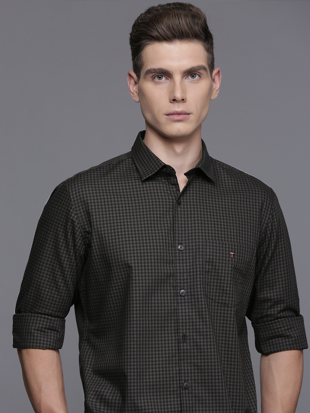 Louis Philippe Sport Pure Cotton Slim Fit Gingham Checks Opaque Casual Shirt, Charcoal
Louis Philippe Sport Pure Cotton Slim Fit Gingham Checks Opaque Casual Shirt, Charcoal