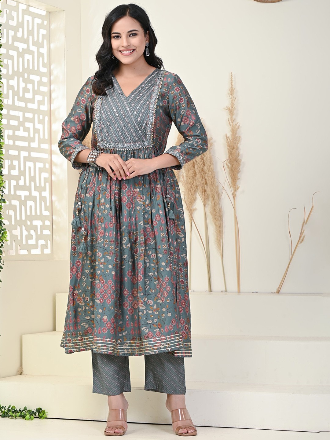 KALINI Floral Printed Regular Mirror Work Pure Cotton Straight Kurta With Trousers, Blue
KALINI Floral Printed Regular Mirror Work Pure Cotton Straight Kurta With Trousers, Blue