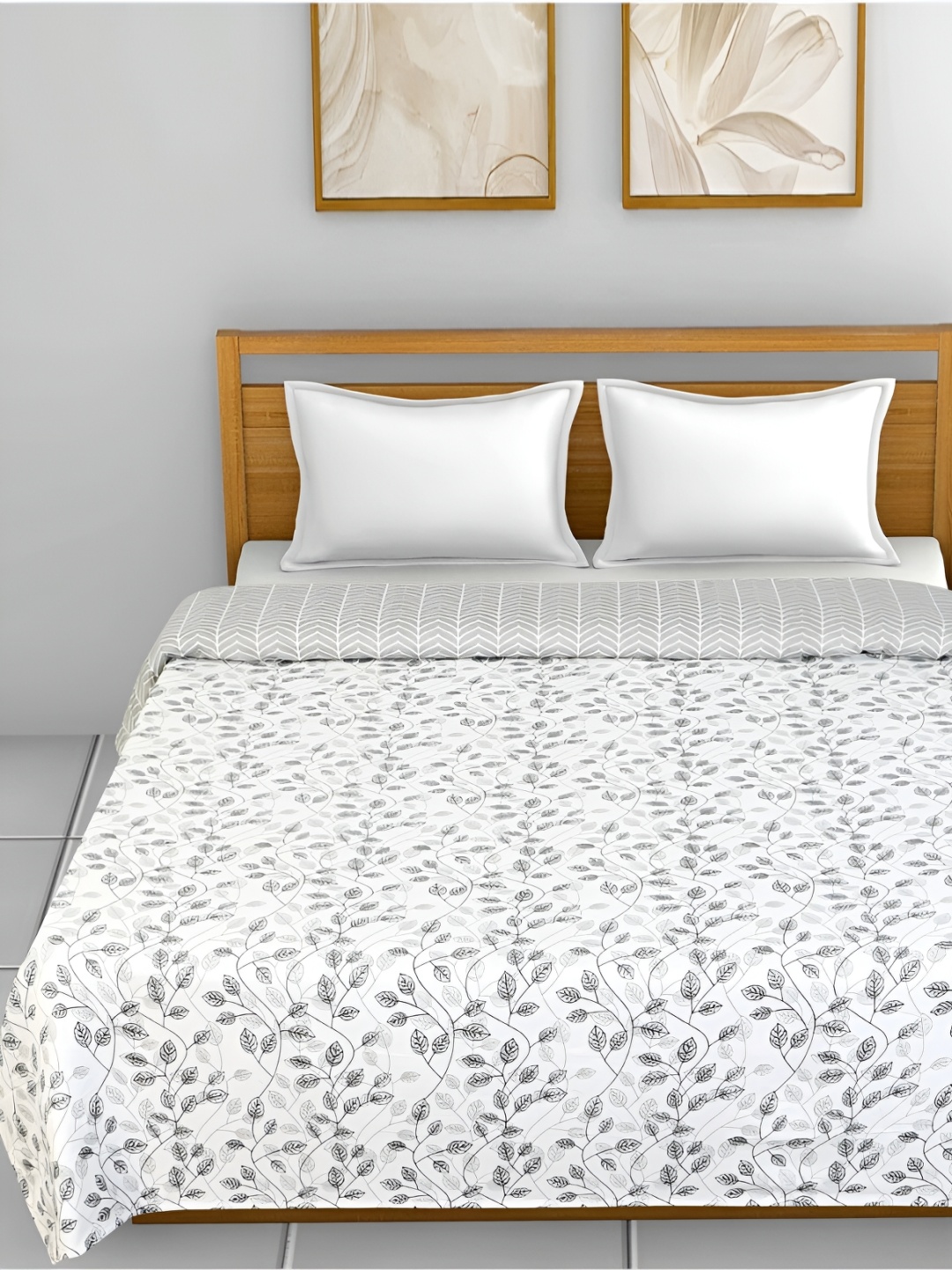 INDHOME LIFE Black & White Floral AC Room 300 GSM Reversible Cotton Single Bed Dohar
INDHOME LIFE Black & White Floral AC Room 300 GSM Reversible Cotton Single Bed Dohar