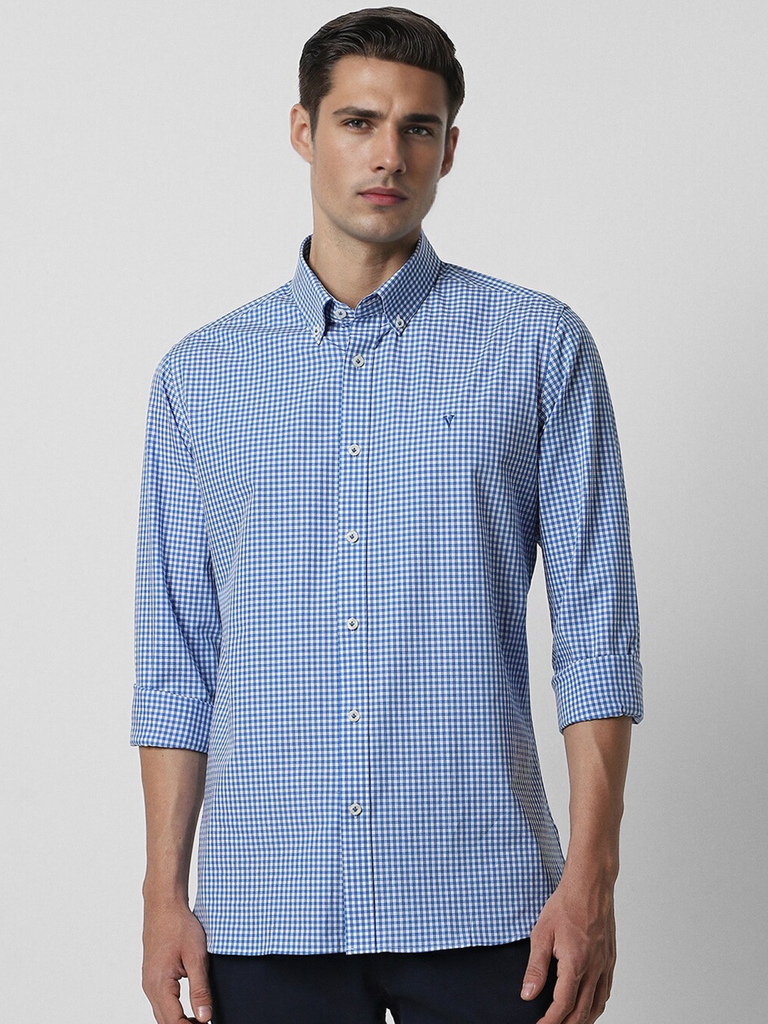 Van Heusen Sport Slim Fit Micro Checks Button-Down Collar Opaque Cotton Casual Shirt, Blue
Van Heusen Sport Slim Fit Micro Checks Button-Down Collar Opaque Cotton Casual Shirt, Blue