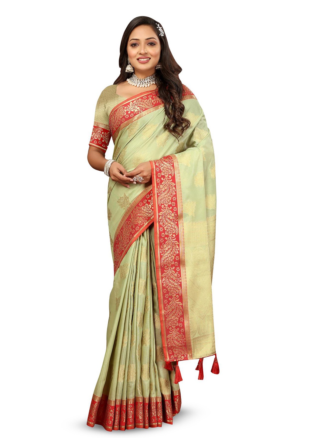 PATIALAPICKS Woven Design Zari Pure Cotton Heavy Work Paithani Saree with Tassels, Green
PATIALAPICKS Woven Design Zari Pure Cotton Heavy Work Paithani Saree with Tassels, Green