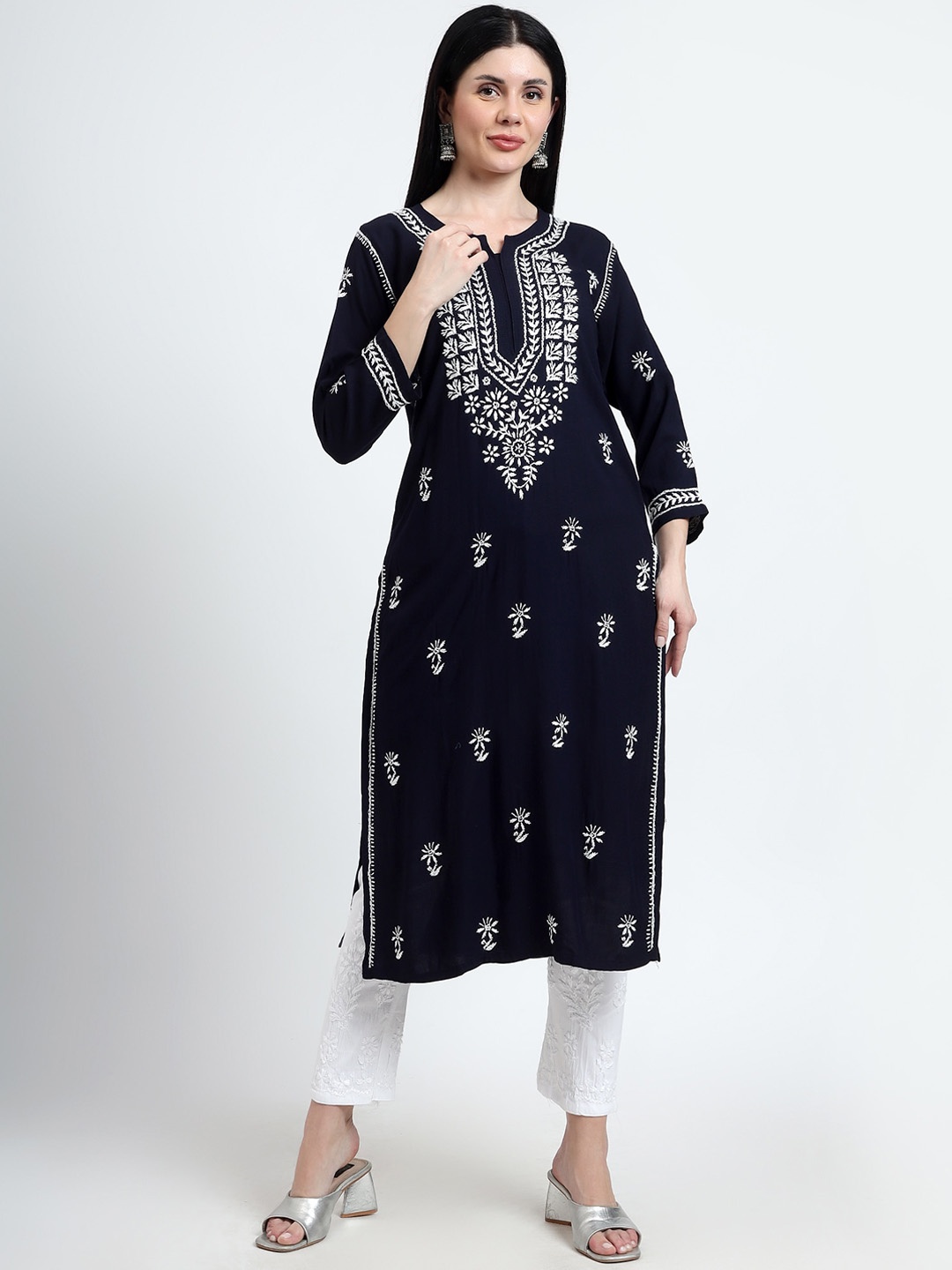 Rosecloud Round Neck Ethnic Motifs Embroidered Regular Thread Work Kurta with Trousers, Black
Rosecloud Round Neck Ethnic Motifs Embroidered Regular Thread Work Kurta with Trousers, Black