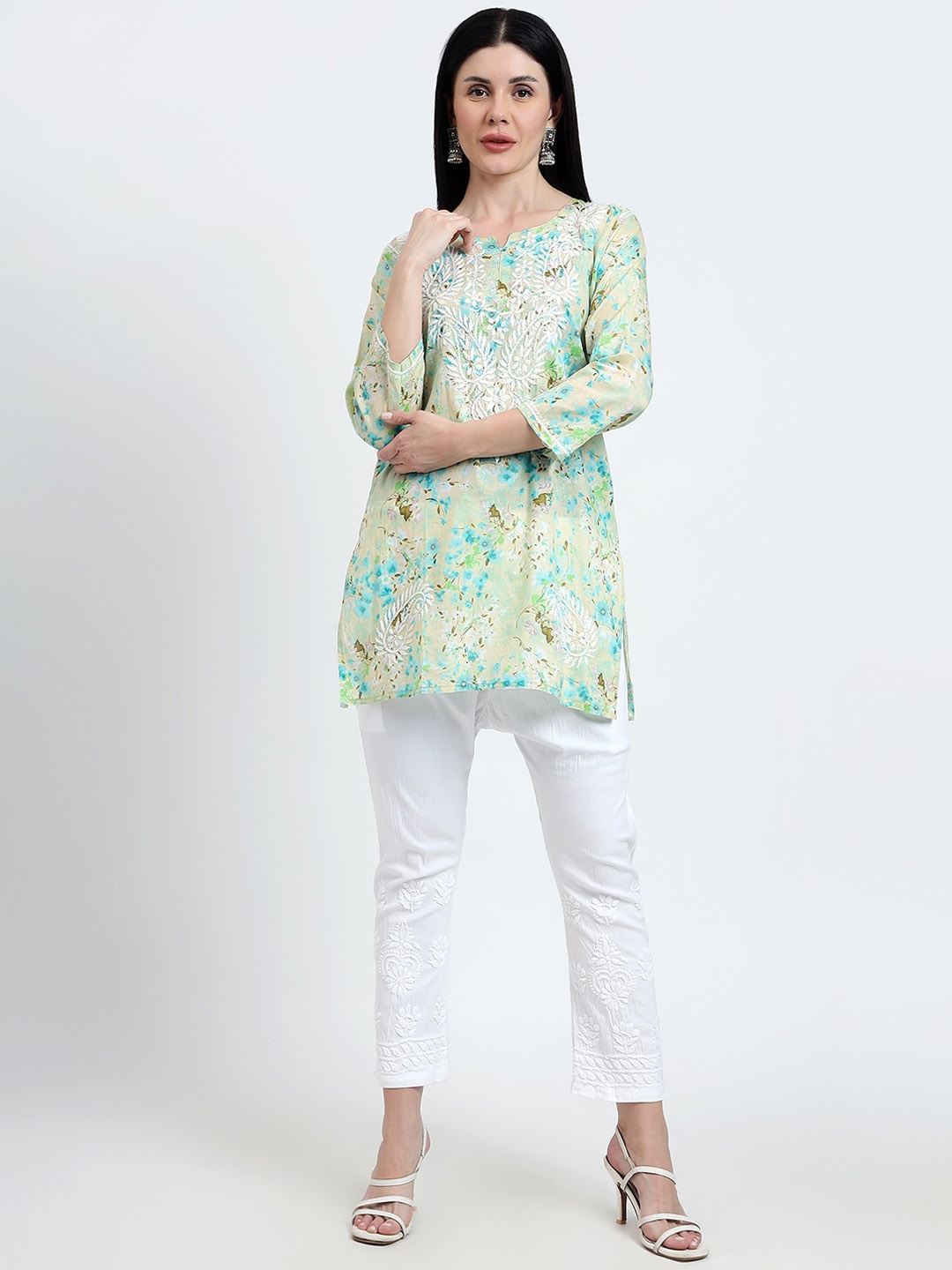 Rosecloud Ethnic Motifs Embroidered Round Neck Thread Work Straight Kurti with Trousers, Green
Rosecloud Ethnic Motifs Embroidered Round Neck Thread Work Straight Kurti with Trousers, Green