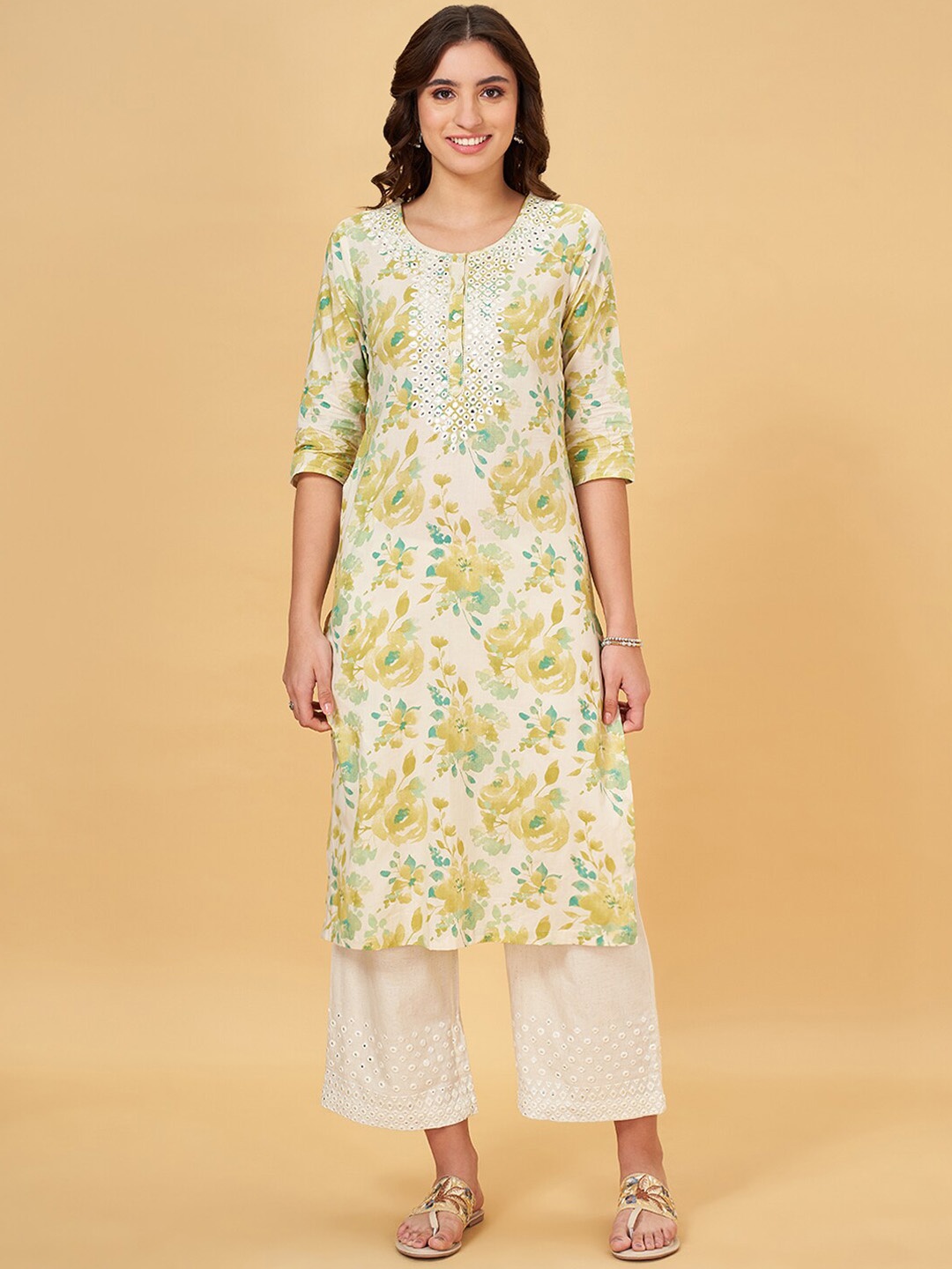RANGMANCH BY PANTALOONS Floral Printed Round Neck Mirror Work Pure Cotton Straight Kurta, Cream
RANGMANCH BY PANTALOONS Floral Printed Round Neck Mirror Work Pure Cotton Straight Kurta, Cream