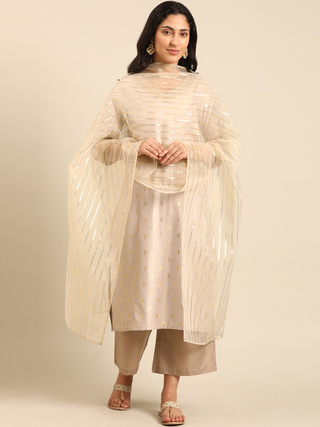 IMARA Floral Embroidered Regular Thread Work Kurta With Trousers & Dupatta, Beige 
IMARA Floral Embroidered Regular Thread Work Kurta With Trousers & Dupatta, Beige