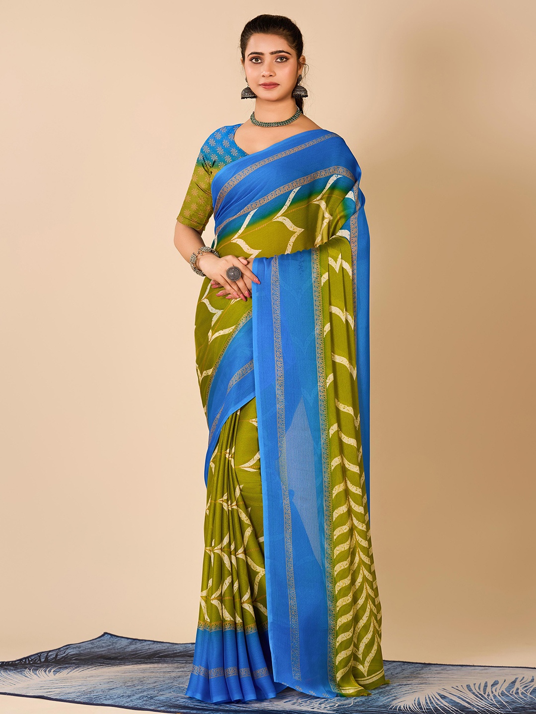 HALFSAREE STUDIO Geometric Printed Saree, Blue