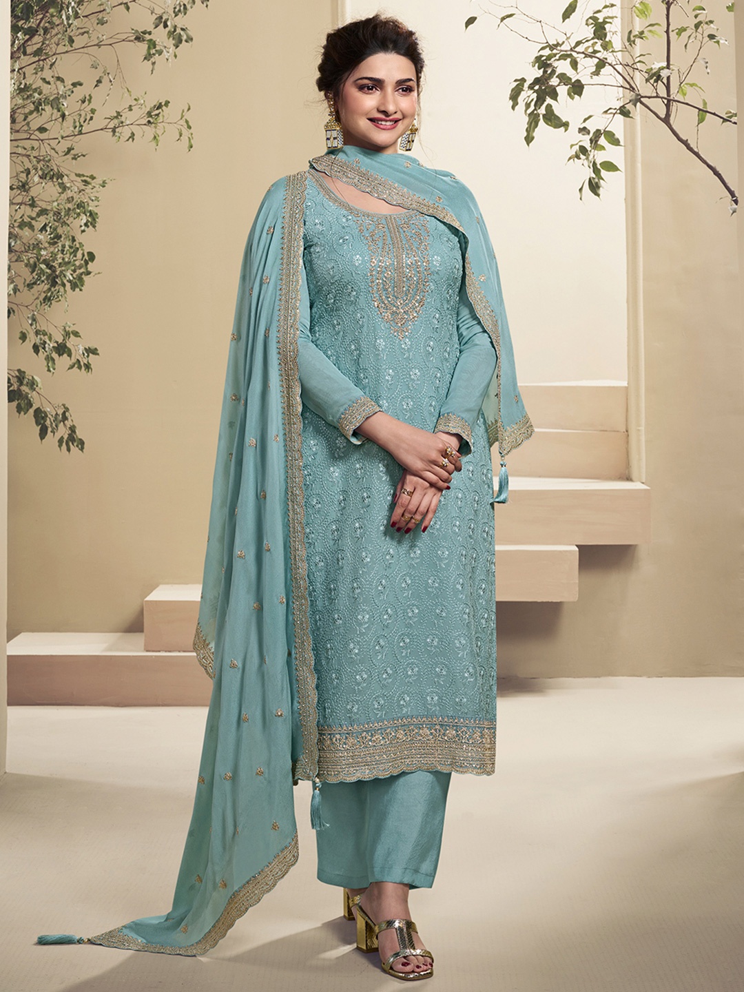Seerat Ethnic Motifs Embroidered Organza Sequinned Straight Kurta With Trousers & Dupatta, Turquoise blue
Seerat Ethnic Motifs Embroidered Organza Sequinned Straight Kurta With Trousers & Dupatta, Turquoise blue
