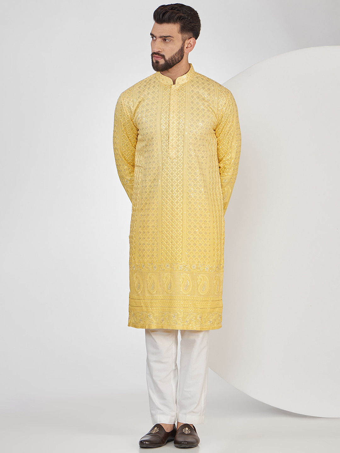 KASBAH CLOTHING NISHCHAIY SAJDEH Men Ethnic Motifs Chikankari Georgette Kurta, Yellow
KASBAH CLOTHING NISHCHAIY SAJDEH Men Ethnic Motifs Chikankari Georgette Kurta, Yellow