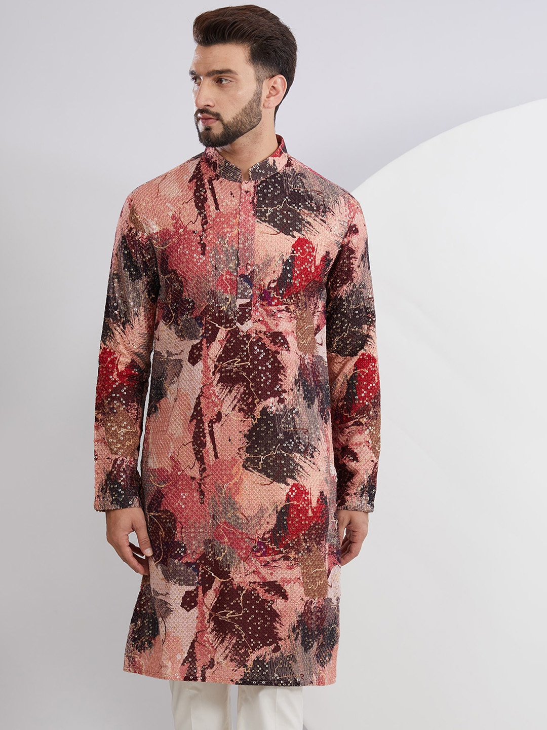 KASBAH CLOTHING NISHCHAIY SAJDEH Men Floral Printed Sequinned Georgette Kurta, Multi
KASBAH CLOTHING NISHCHAIY SAJDEH Men Floral Printed Sequinned Georgette Kurta, Multi