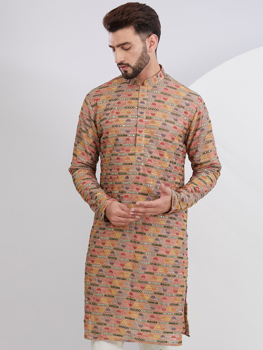KASBAH CLOTHING NISHCHAIY SAJDEH Men Floral Printed Thread Work Georgette Kurta, Pink
KASBAH CLOTHING NISHCHAIY SAJDEH Men Floral Printed Thread Work Georgette Kurta, Pink