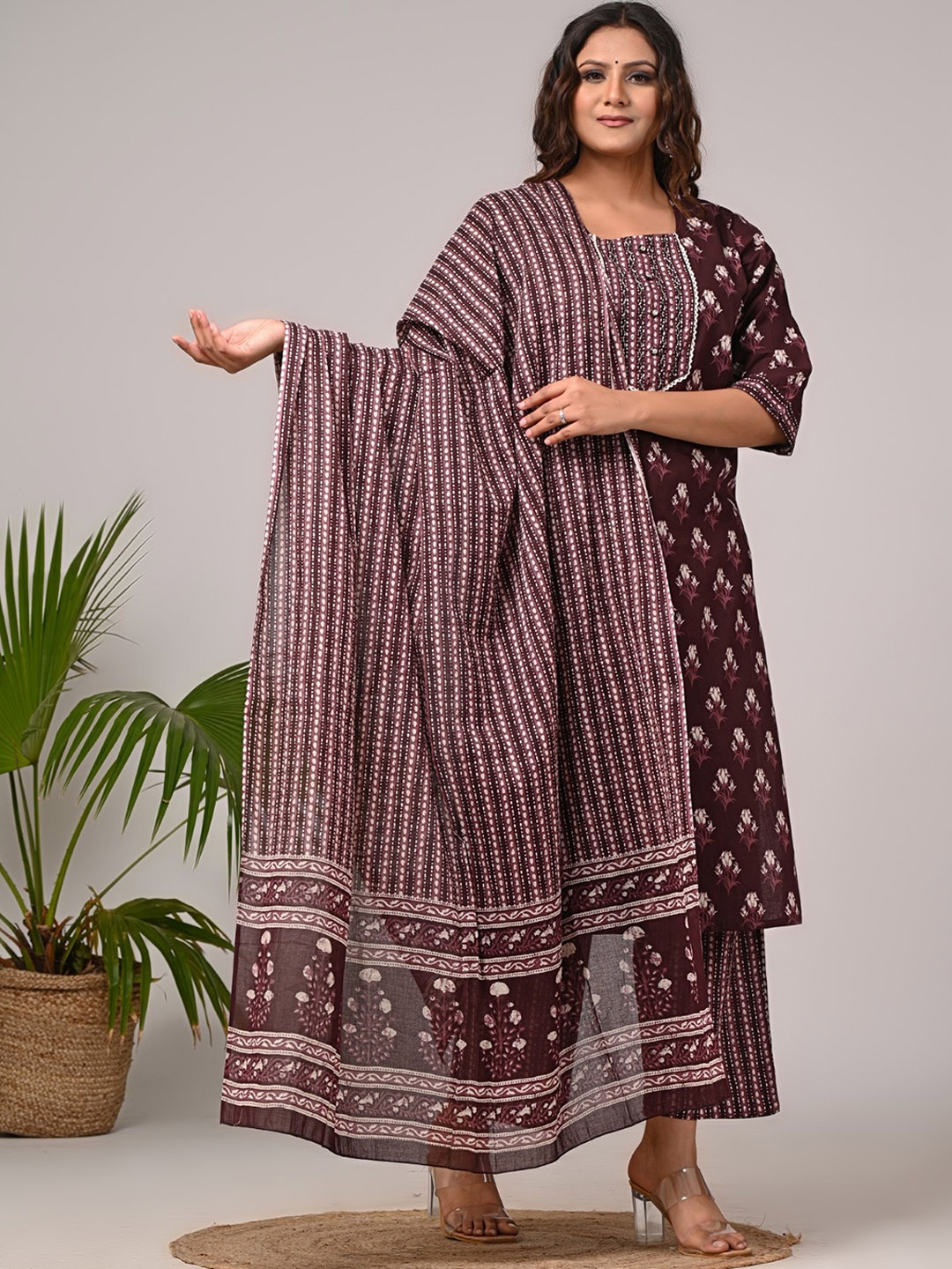 Swasti Plus Size Printed Sequinned Pure Cotton Straight Kurta With Trousers & Dupatta, Brown
Swasti Plus Size Printed Sequinned Pure Cotton Straight Kurta With Trousers & Dupatta, Brown