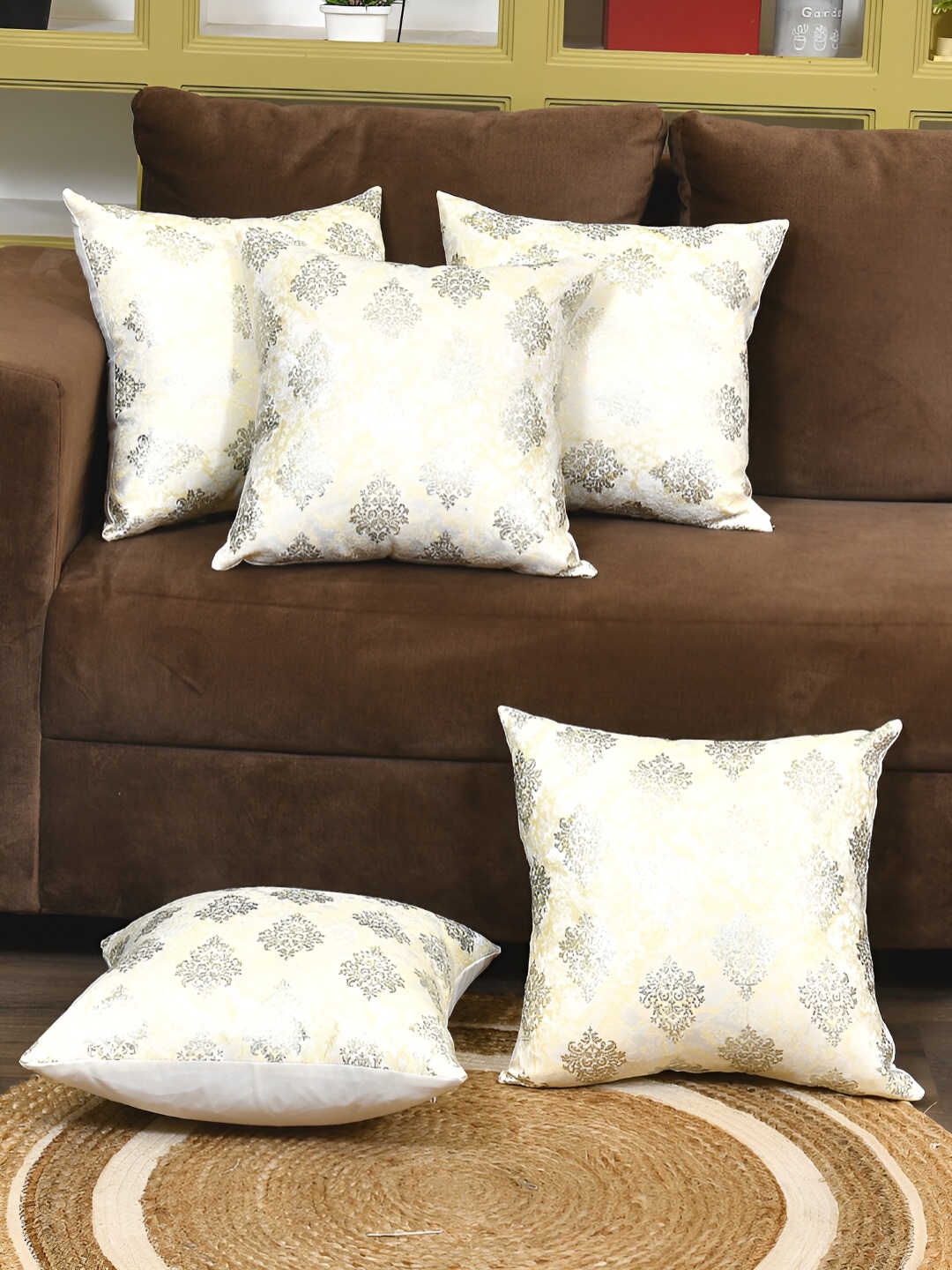 Clasiko Silver-Toned & Beige 5 Pcs Ethnic Motifs Square Cushion Covers
Clasiko Silver-Toned & Beige 5 Pcs Ethnic Motifs Square Cushion Covers