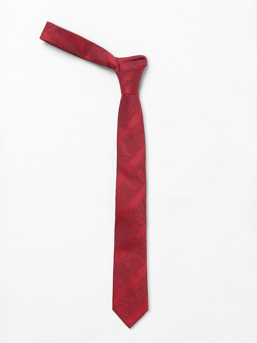 Louis Philippe Men Woven Design Broad Tie, Red
Louis Philippe Men Woven Design Broad Tie, Red