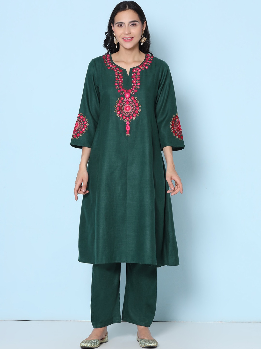 Bhama Couture Floral Embroidered Panelled Thread Work A-Line Kurta With Trouser, Green
Bhama Couture Floral Embroidered Panelled Thread Work A-Line Kurta With Trouser, Green