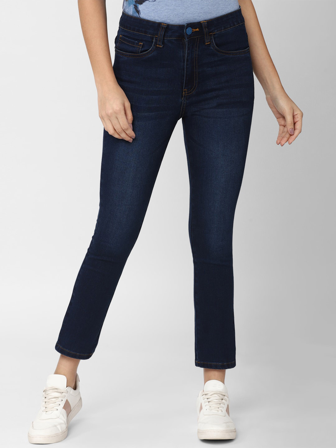 Van Heusen Woman Women Slim Fit Light Fade Jeans, Navy blue
Van Heusen Woman Women Slim Fit Light Fade Jeans, Navy blue