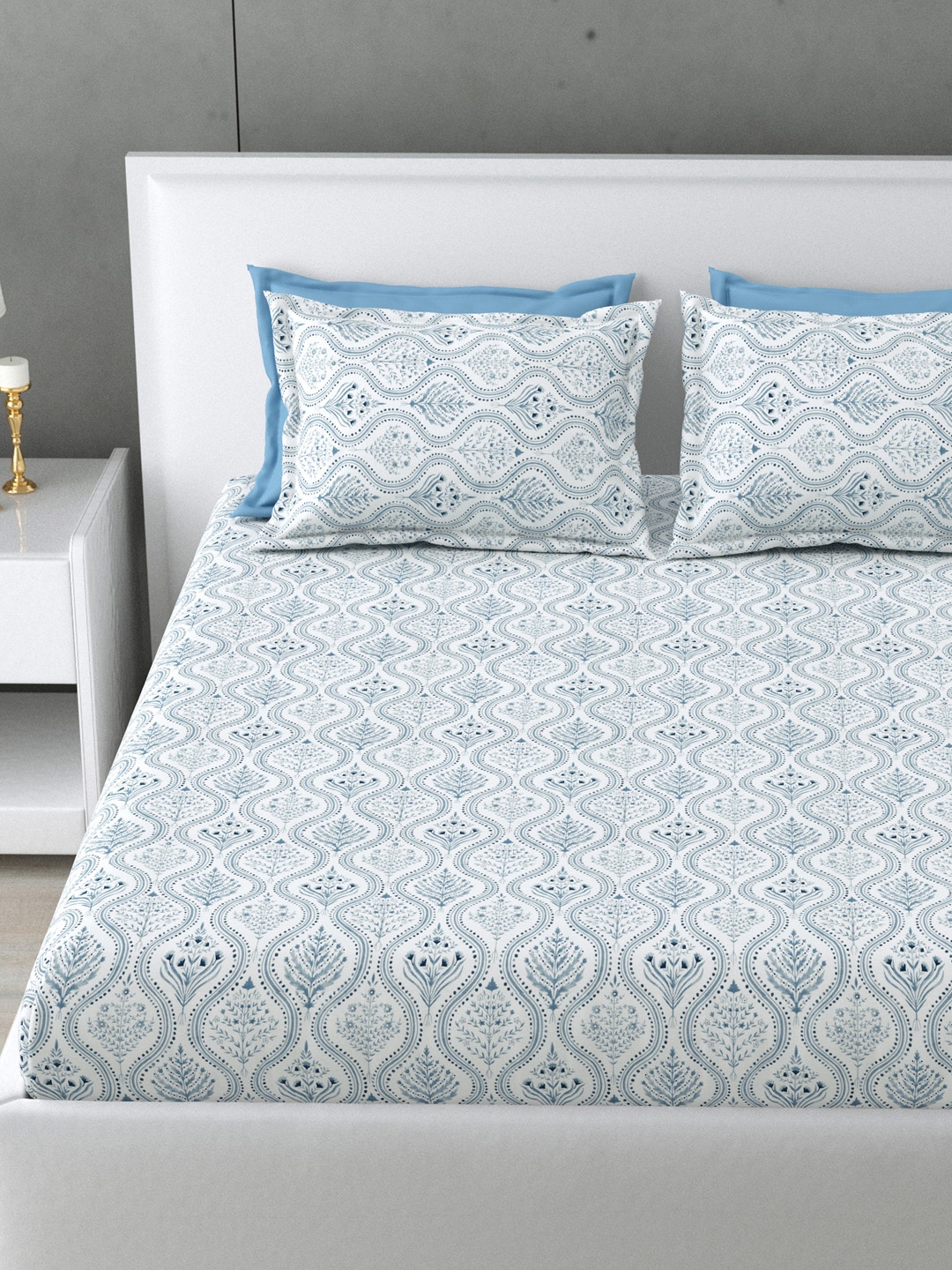 HOME AFFAIRS Blue & White Ethnic Motifs Cotton 160 TC King Bedsheet with 2 Pillow Covers
HOME AFFAIRS Blue & White Ethnic Motifs Cotton 160 TC King Bedsheet with 2 Pillow Covers