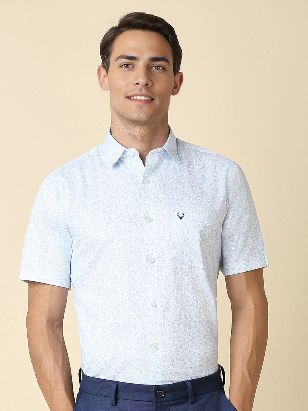 Allen Solly Men Slim Fit Opaque Printed Formal Shirt, Blue
Allen Solly Men Slim Fit Opaque Printed Formal Shirt, Blue