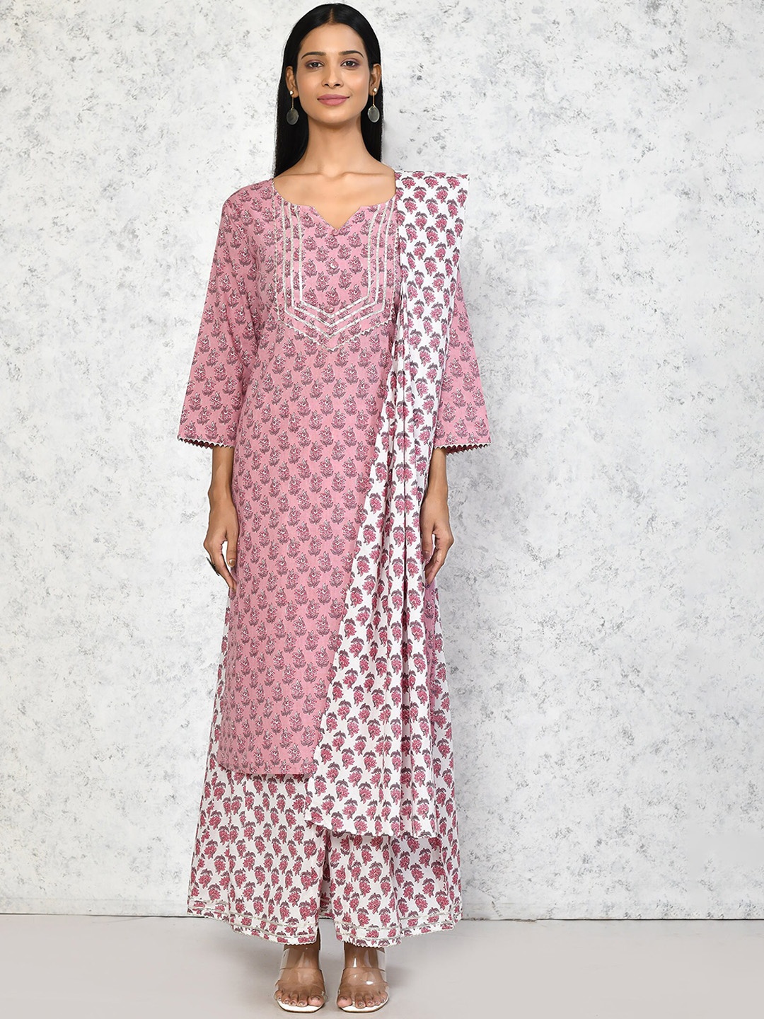 MIRAVAN Notched Neck Floral Printed Pure Cotton Straight Kurta with Palazzo & Dupatta, Pink
MIRAVAN Notched Neck Floral Printed Pure Cotton Straight Kurta with Palazzo & Dupatta, Pink