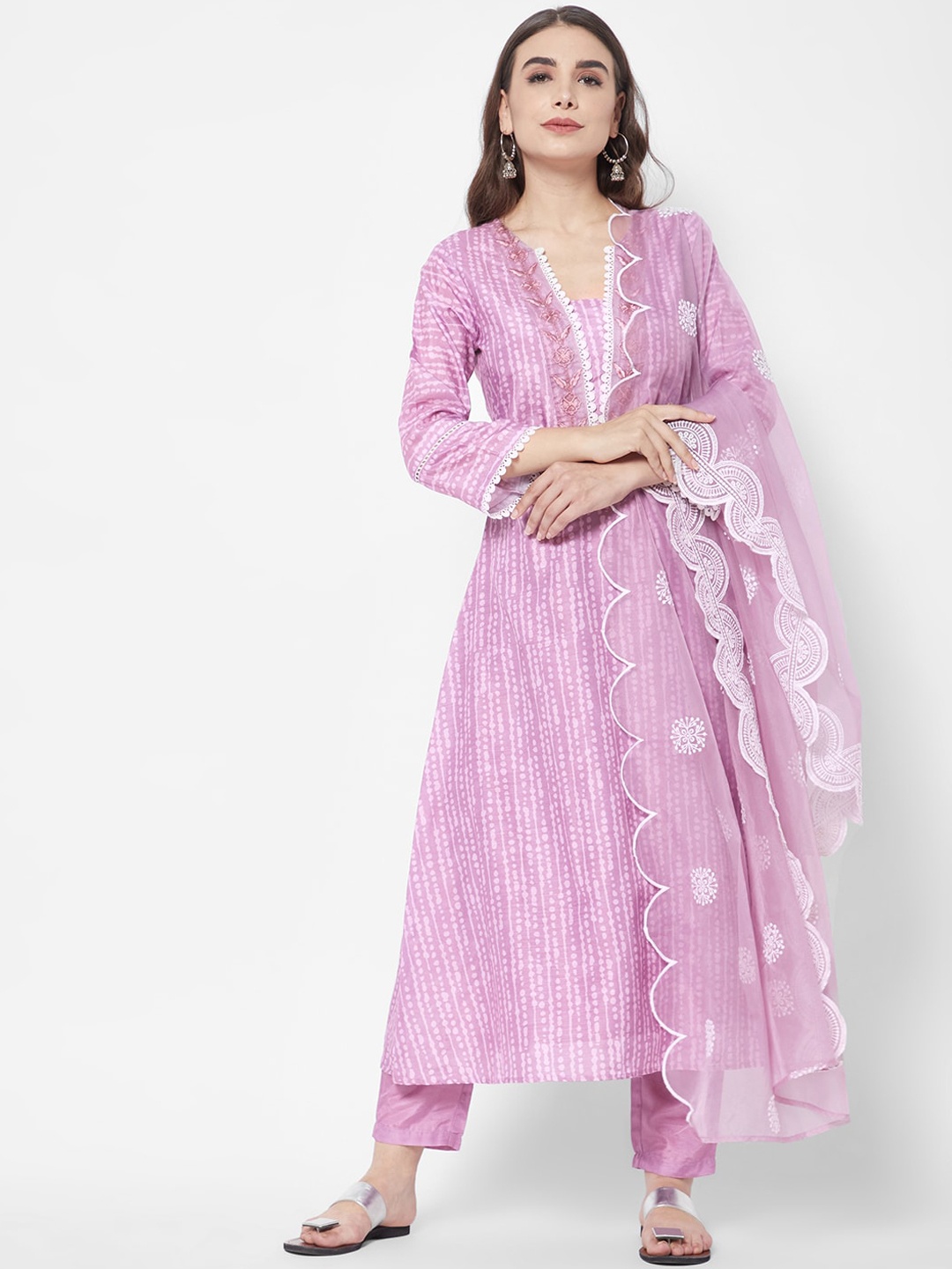HEEPOSH Striped Printed Three-Quarter Sleeves A-Line Kurta with Trousers & Dupatta, Pink
HEEPOSH Striped Printed Three-Quarter Sleeves A-Line Kurta with Trousers & Dupatta, Pink