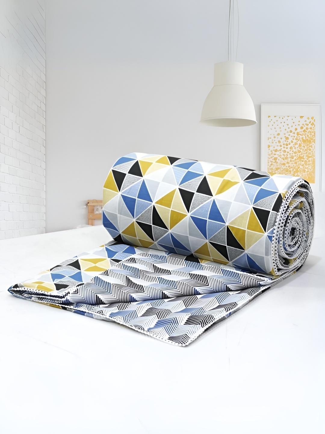 Aurave Iris Designer Blue Geometric Reversible Cotton AC Room 150 GSM Single Bed Dohar
Aurave Iris Designer Blue Geometric Reversible Cotton AC Room 150 GSM Single Bed Dohar