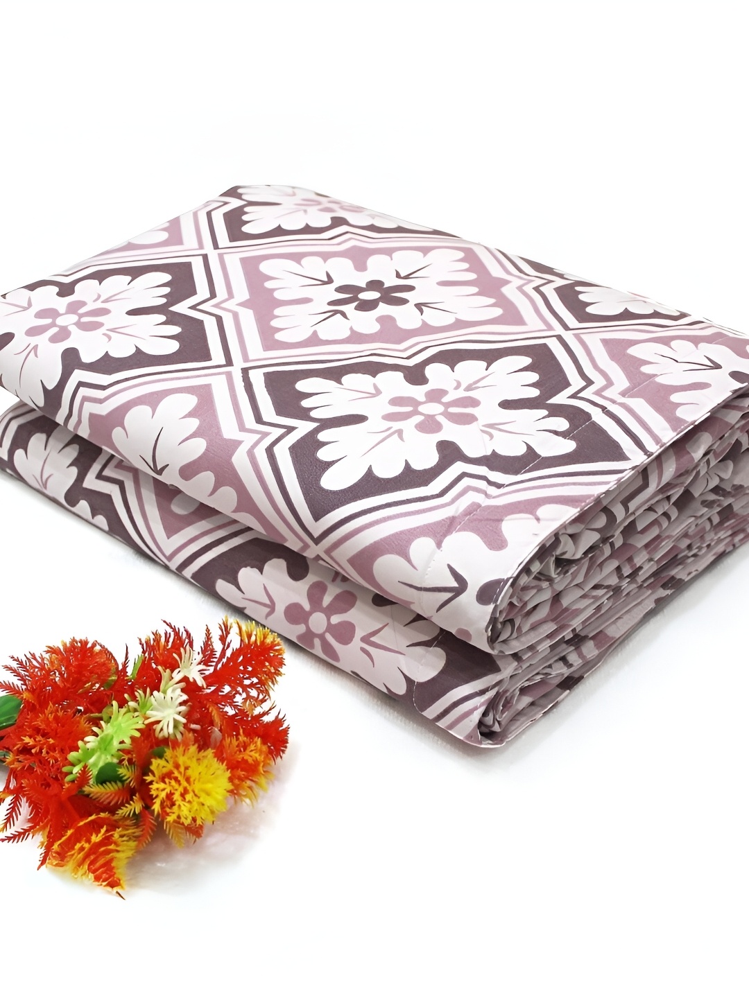 Aurave olivia Magenta Floral Microfiber Reversible Mild Winter 150 GSM Double Bed Dohar
Aurave olivia Magenta Floral Microfiber Reversible Mild Winter 150 GSM Double Bed Dohar