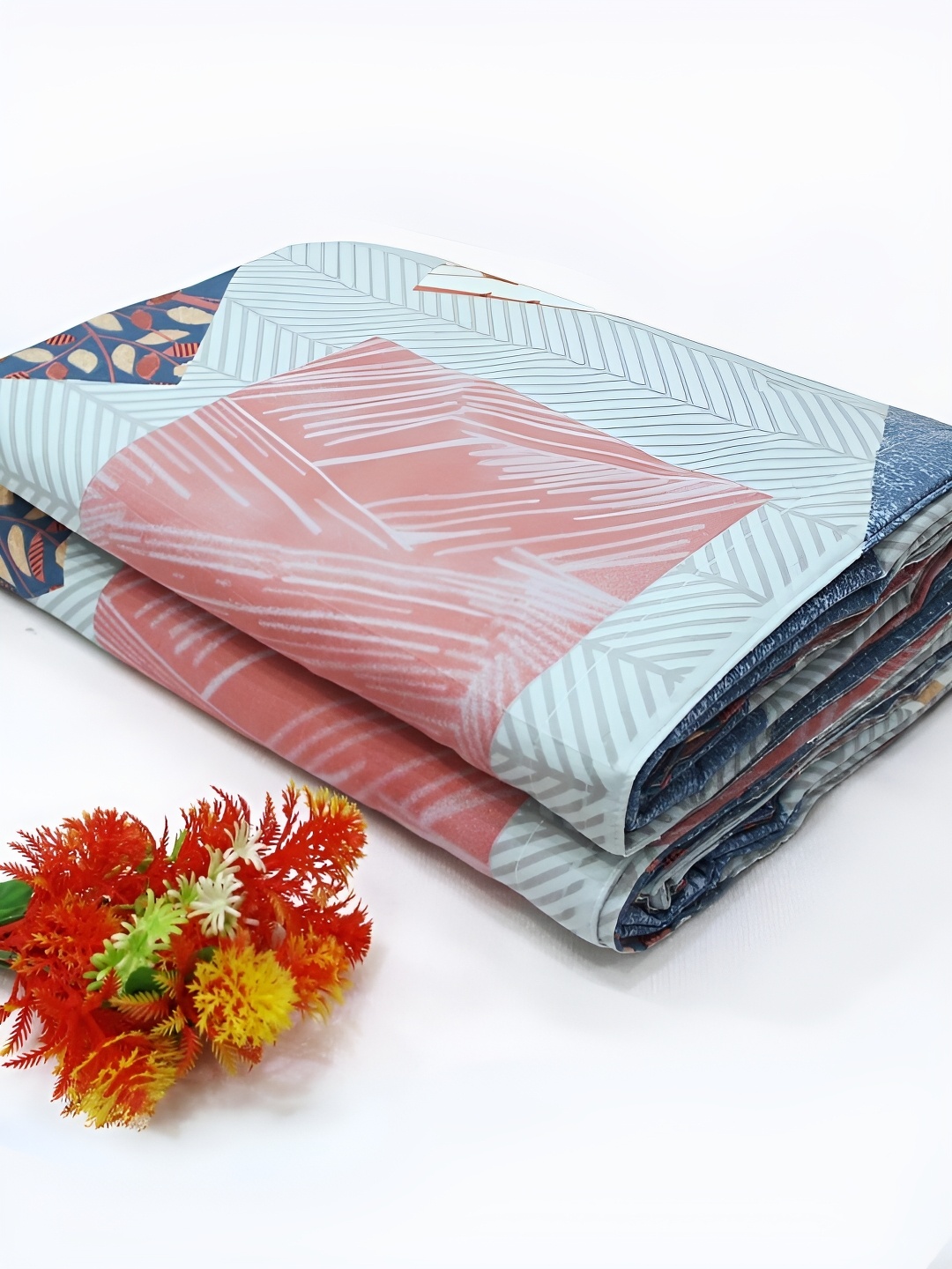 Aurave Olivia Blue & White Floral Microfiber Mild Winter 150 GSM Single Bed Dohar
Aurave Olivia Blue & White Floral Microfiber Mild Winter 150 GSM Single Bed Dohar