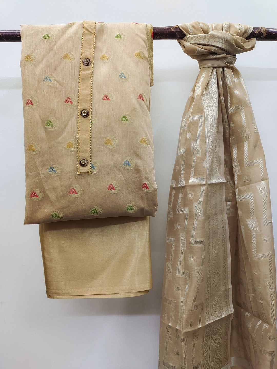 MAHALASA Ethnic Motifs Woven Design Pure Cotton Unstitched Dress Material, Beige
MAHALASA Ethnic Motifs Woven Design Pure Cotton Unstitched Dress Material, Beige