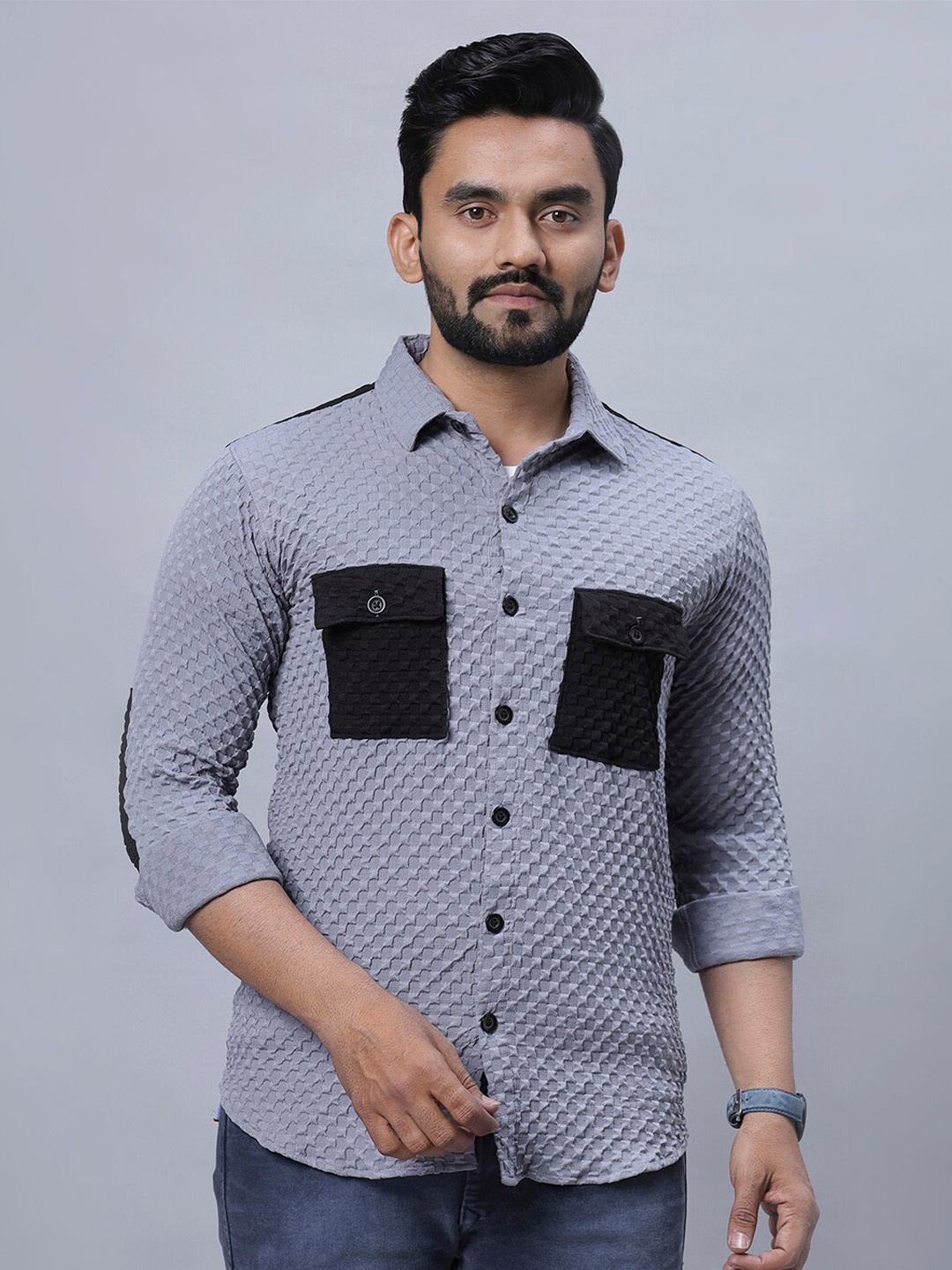 N AND J Spread Collar Long Sleeves Self Design Relaxed Regular Fit Casual Shirt, Grey
N AND J Spread Collar Long Sleeves Self Design Relaxed Regular Fit Casual Shirt, Grey