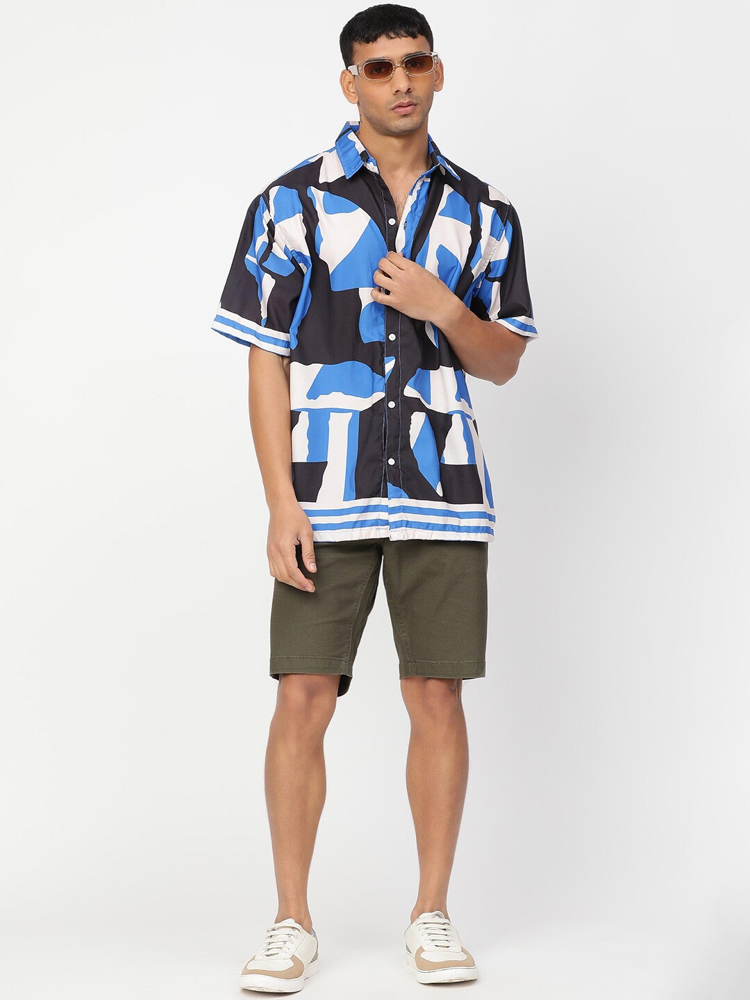 HEMSTERS Comfort Abstract Printed Short Sleeves Relaxed Fit Cotton Casual Shirt, Blue
HEMSTERS Comfort Abstract Printed Short Sleeves Relaxed Fit Cotton Casual Shirt, Blue