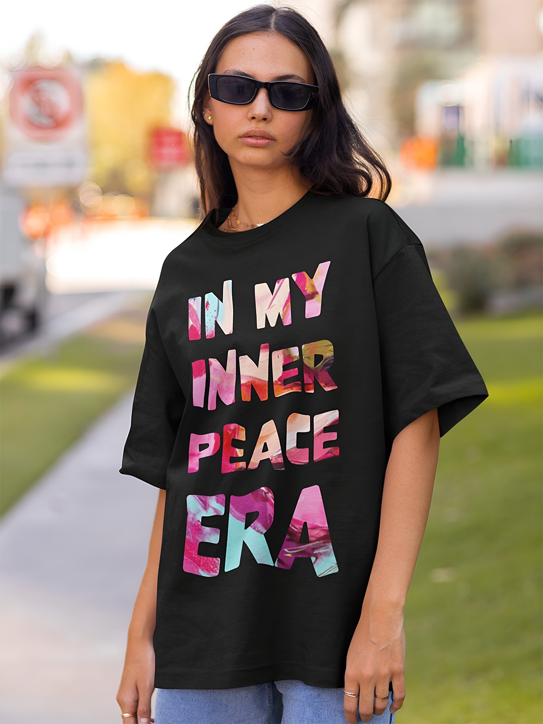 Beetein Lamhein Typography Printed Drop-Shoulder Sleeves Oversized Pure Cotton T-shirt, Black
Beetein Lamhein Typography Printed Drop-Shoulder Sleeves Oversized Pure Cotton T-shirt, Black