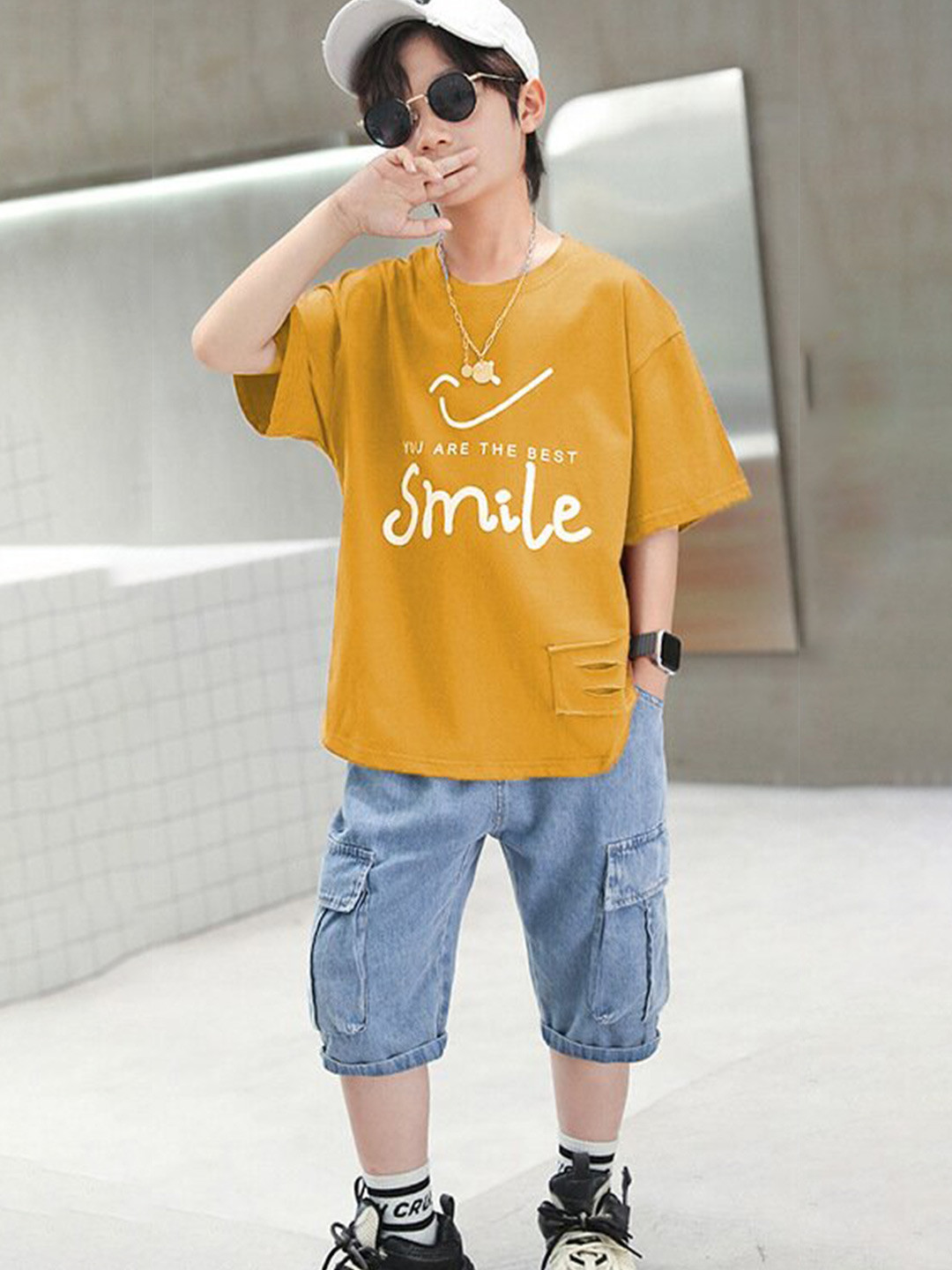 StyleCast x Revolte Boys Printed Round Neck Short Sleeves T-shirt With Capris, Yellow
StyleCast x Revolte Boys Printed Round Neck Short Sleeves T-shirt With Capris, Yellow