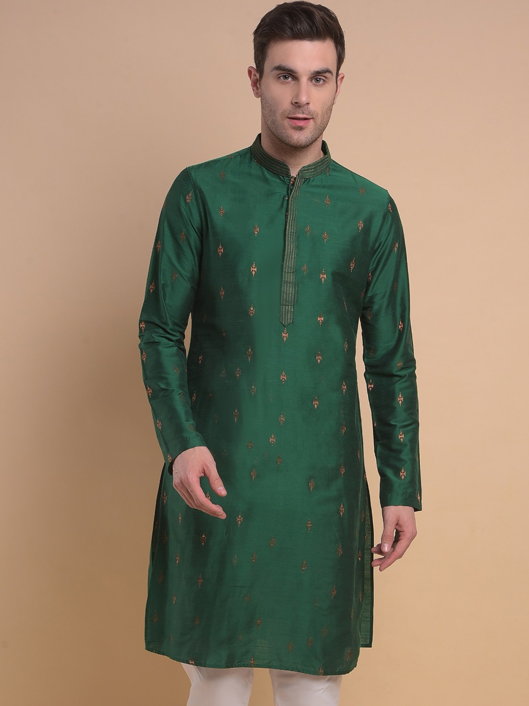Anouk Green Ethnic Motifs Jacquard Woven Design Thread Work Cotton Silk Straight Kurta
Anouk Green Ethnic Motifs Jacquard Woven Design Thread Work Cotton Silk Straight Kurta
