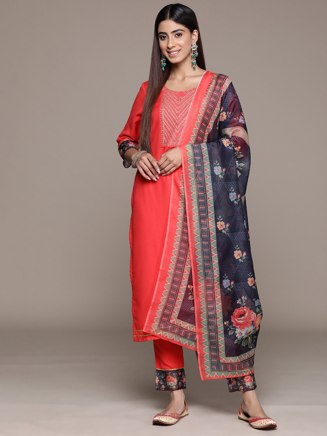 KALINI Ethnic Motifs Yoke Design Round Neck Sequinned Straight Kurta Trousers & Dupatta, Coral
KALINI Ethnic Motifs Yoke Design Round Neck Sequinned Straight Kurta Trousers & Dupatta, Coral