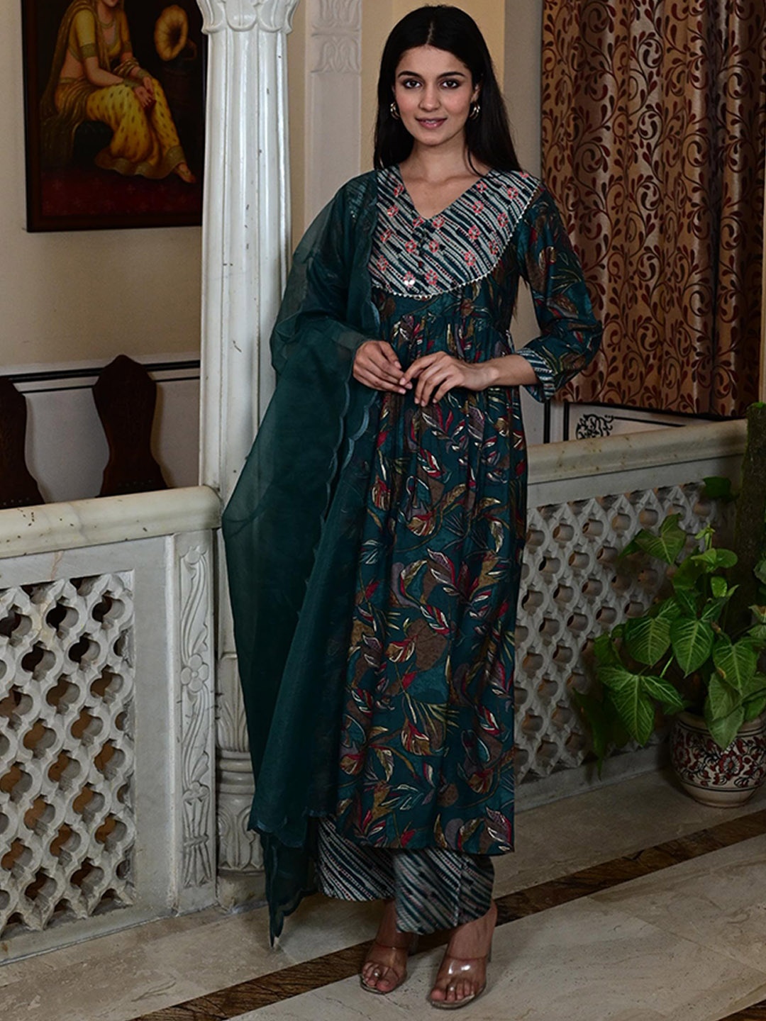 VYKOO Ethnic Motifs Printed Thread Work Pure Cotton Anarkali Kurta & Palazzos With Dupatta, Green
VYKOO Ethnic Motifs Printed Thread Work Pure Cotton Anarkali Kurta & Palazzos With Dupatta, Green