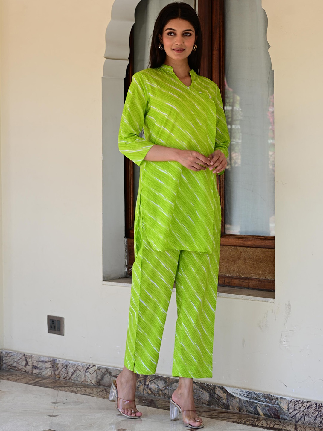 VYKOO Leheriya Printed Regular Pure Cotton Straight Kurti & Palazzos With Dupatta, Green
VYKOO Leheriya Printed Regular Pure Cotton Straight Kurti & Palazzos With Dupatta, Green