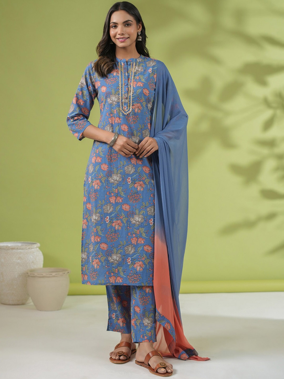 Janasya Ethnic Motifs Printed Regular Pure Cotton Straight Kurta with Trousers & Dupatta, Blue
Janasya Ethnic Motifs Printed Regular Pure Cotton Straight Kurta with Trousers & Dupatta, Blue