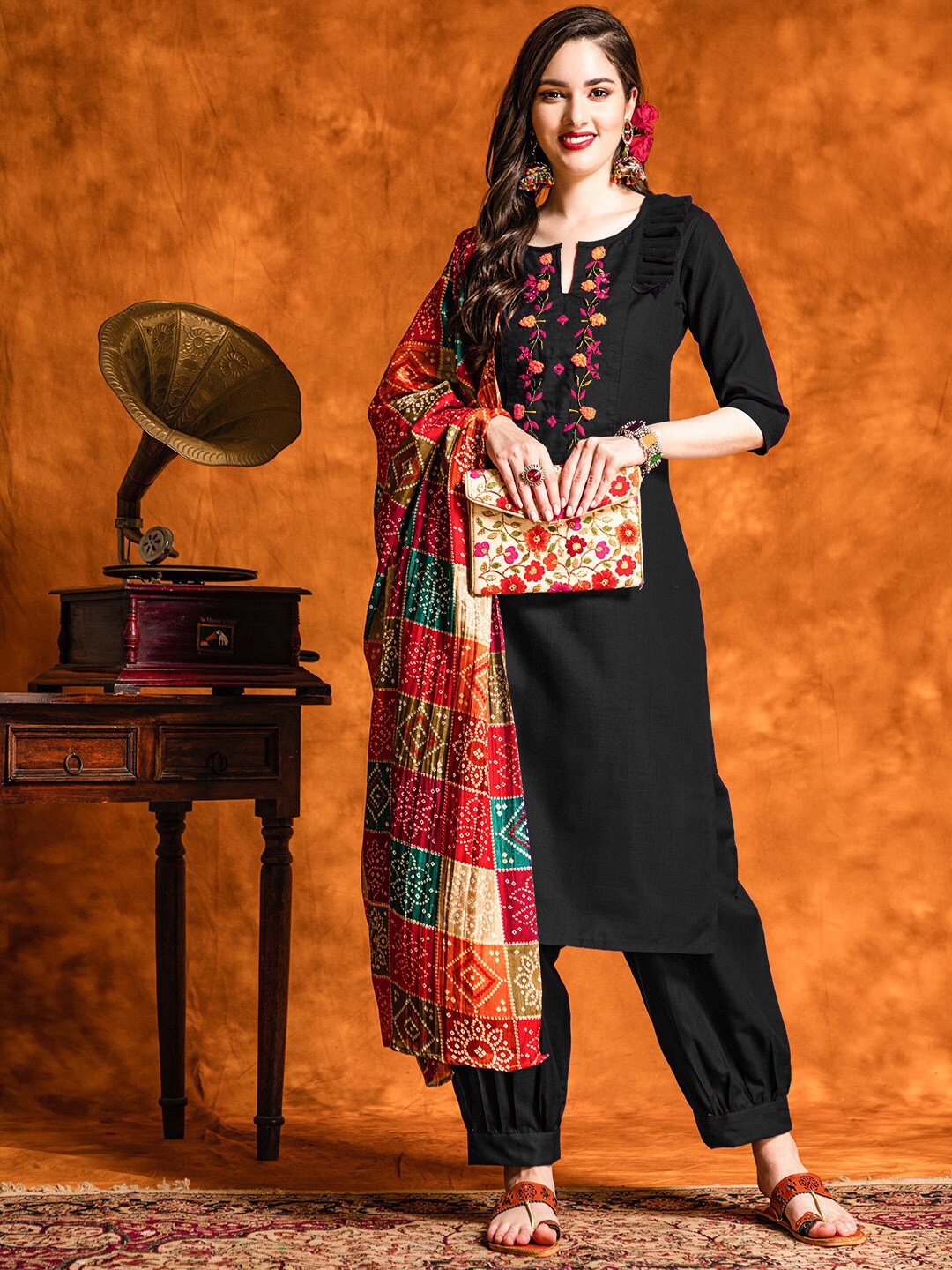 KALINI Floral Embroidered Notched Neck Mirror Work Kurta with Salwar & With Dupatta, Black
KALINI Floral Embroidered Notched Neck Mirror Work Kurta with Salwar & With Dupatta, Black