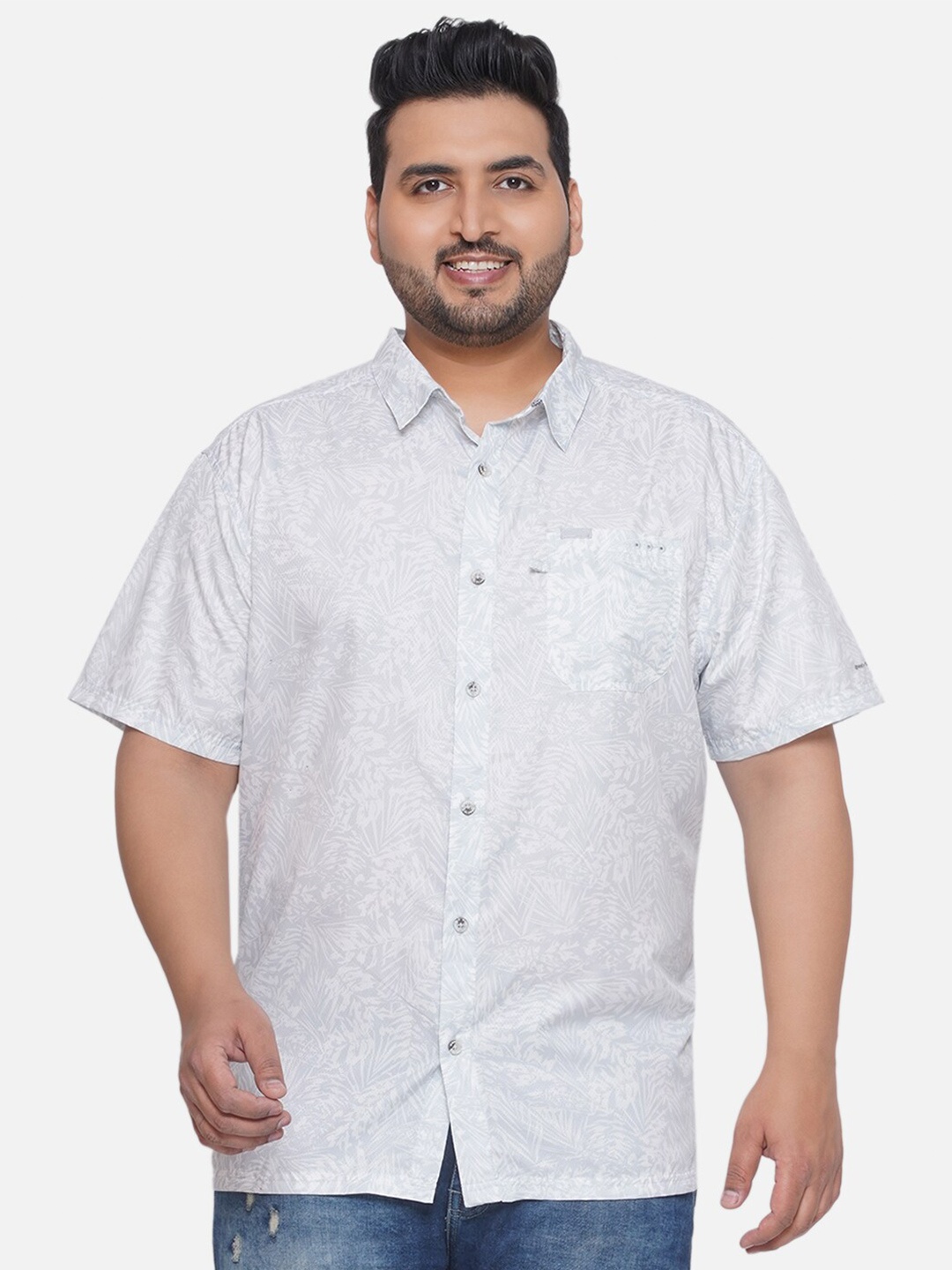 Santonio Plus Size Classic Floral Printed Spread Collar Short Sleeves Casual Shirt, Grey
Santonio Plus Size Classic Floral Printed Spread Collar Short Sleeves Casual Shirt, Grey