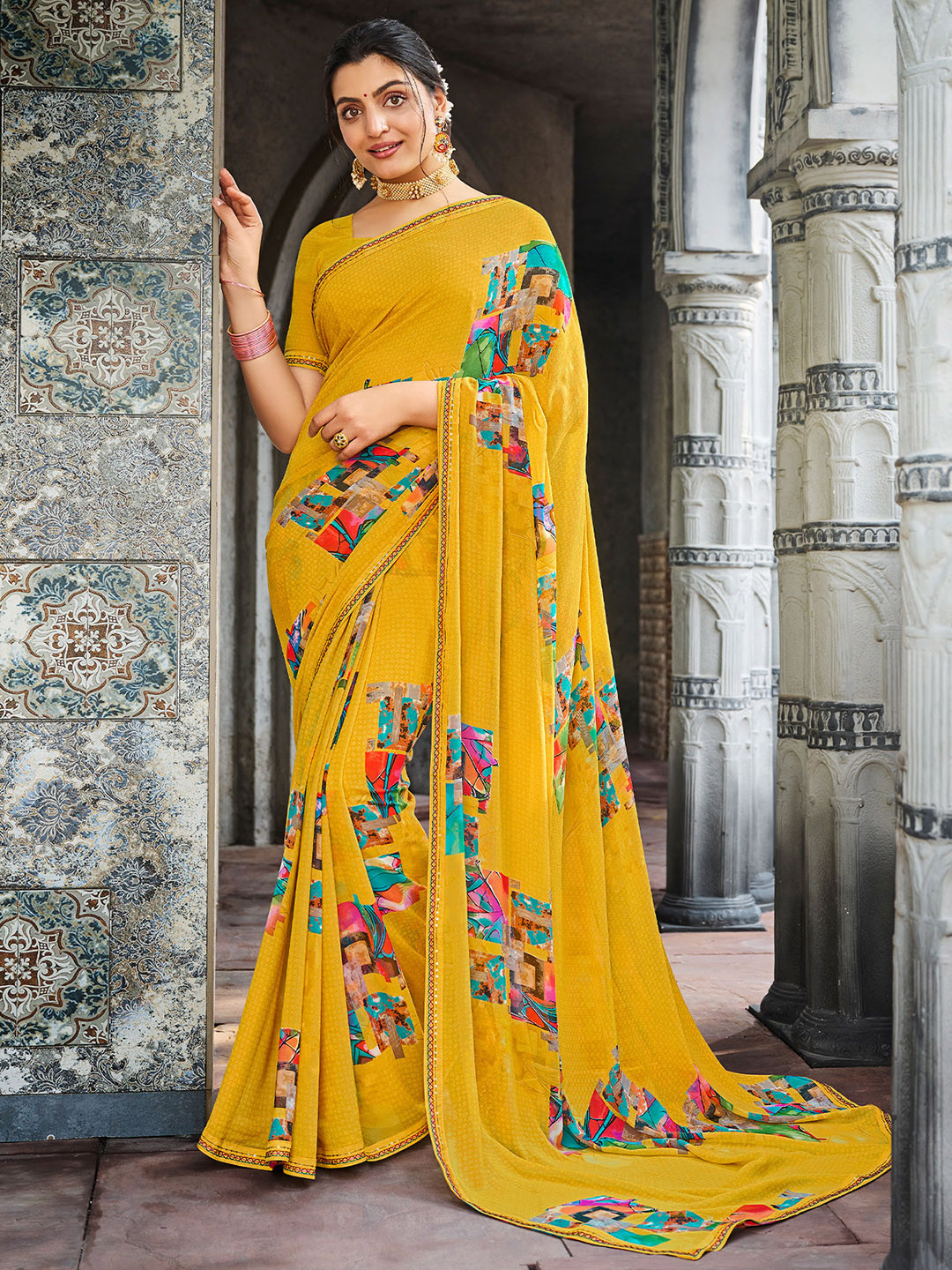 Laxmipati Geometric Printed Saree, Mustard
Laxmipati Geometric Printed Saree, Mustard