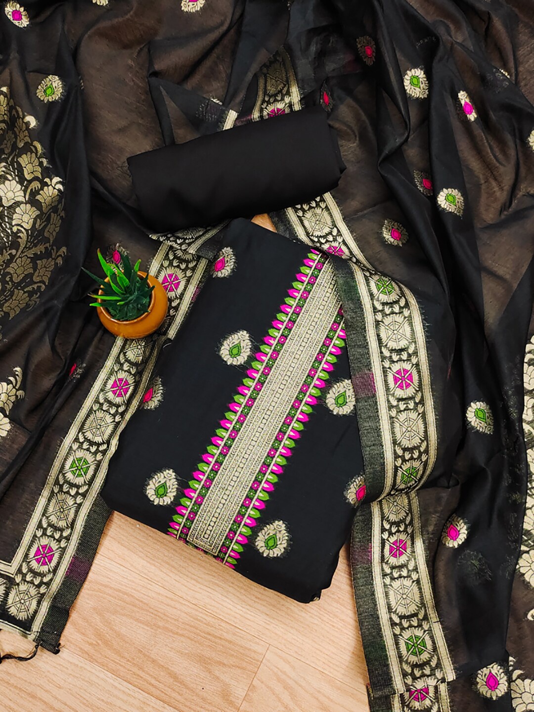 KALINI Ethnic Motifs Woven Design Zari Unstitched Dress Material, Black
KALINI Ethnic Motifs Woven Design Zari Unstitched Dress Material, Black