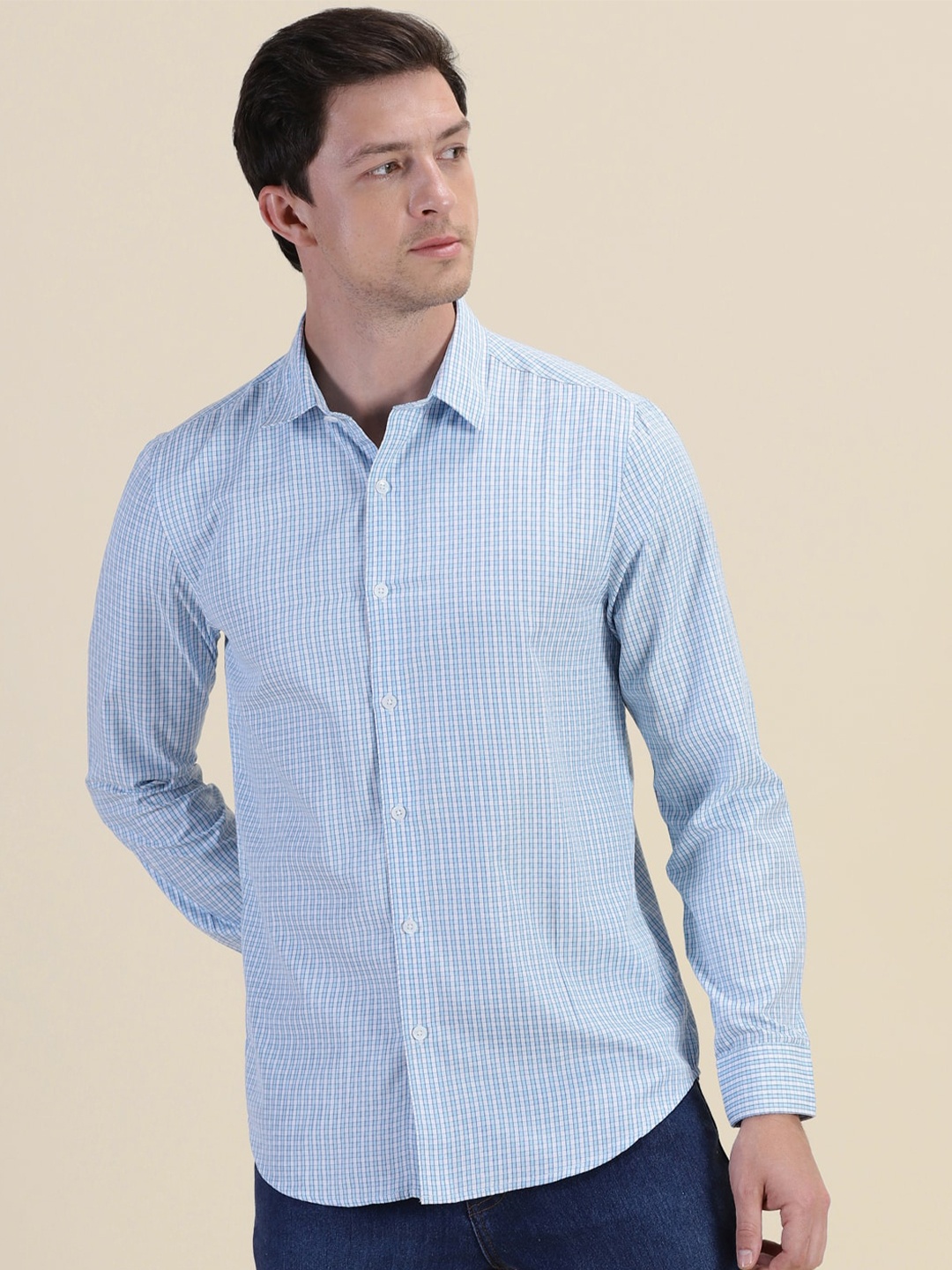 encore by INVICTUS Blue Classic Checked Spread Collar Curved Cotton Slim Fit Casual Shirt
encore by INVICTUS Blue Classic Checked Spread Collar Curved Cotton Slim Fit Casual Shirt