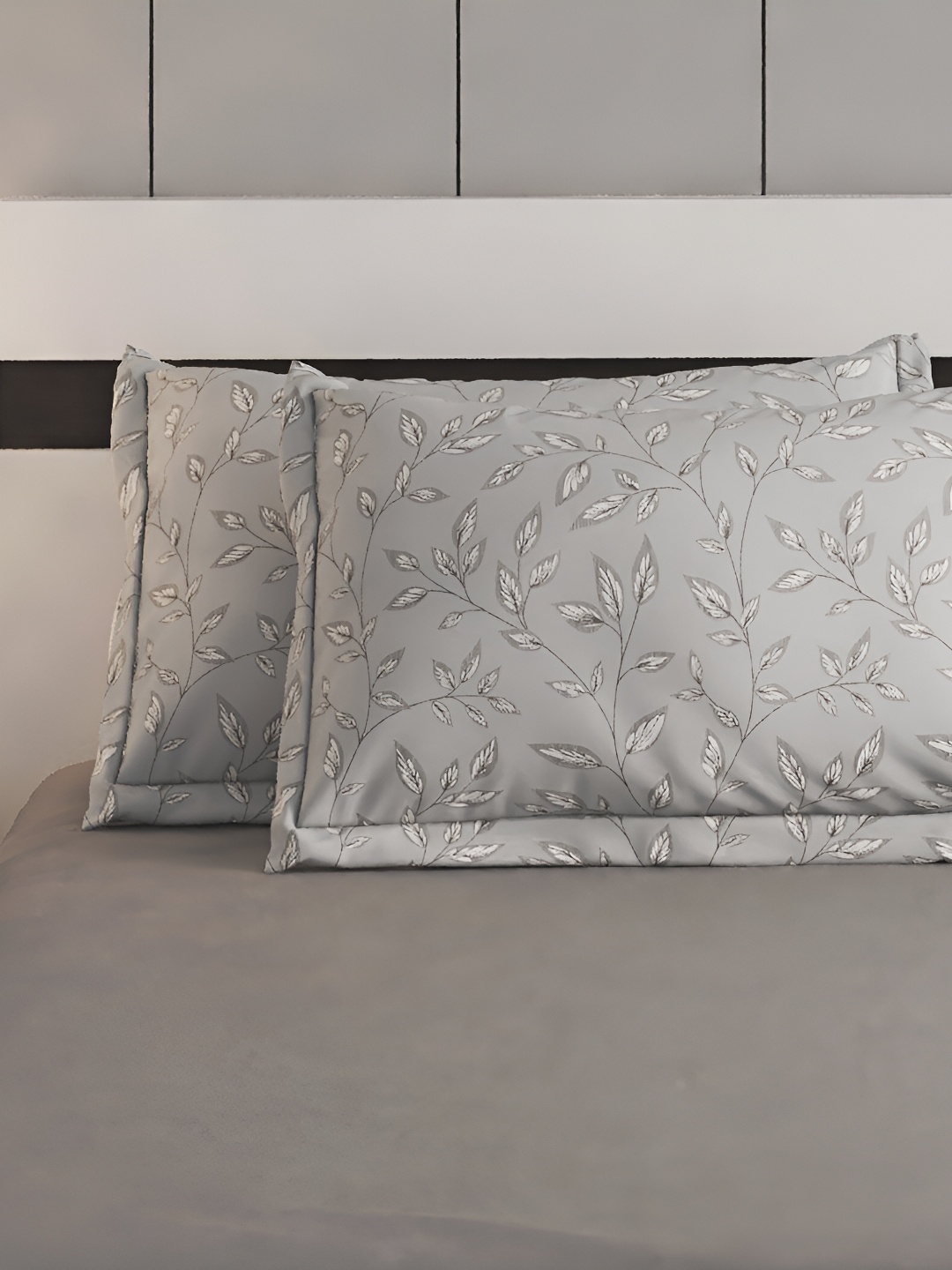 Home Centre Rhapsody Snap Grey 2 Pieces Self Design Pure Cotton Rectangle Pillow Covers
Home Centre Rhapsody Snap Grey 2 Pieces Self Design Pure Cotton Rectangle Pillow Covers