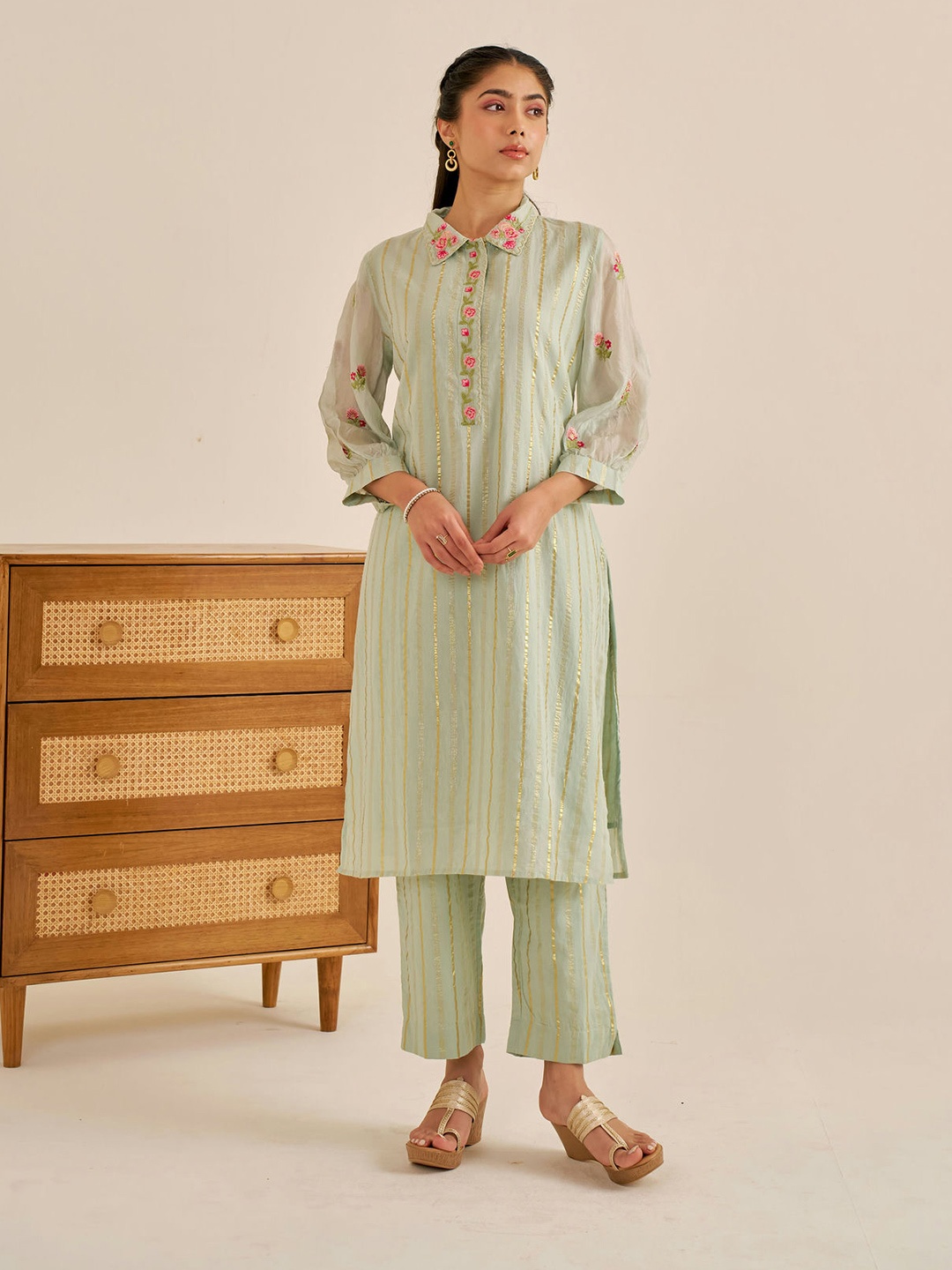 Alaya By Stage3 Ethnic Motifs Embroidered Regular Thread Work Pure Cotton Kurta Set, Green
Alaya By Stage3 Ethnic Motifs Embroidered Regular Thread Work Pure Cotton Kurta Set, Green