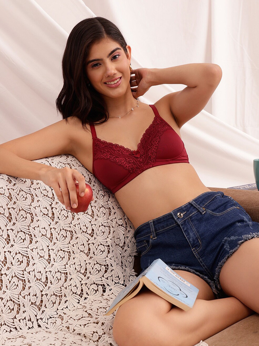 Chelvet Self Designed Full Coverage Lightly Padded Everyday Bra With All Day Comfort, Maroon
Chelvet Self Designed Full Coverage Lightly Padded Everyday Bra With All Day Comfort, Maroon
