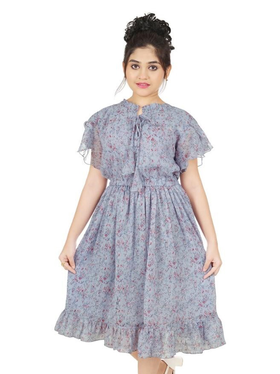 BAESD Girls Floral Print Georgette Mandarin Collar Maxi Casual Dress Comes with A Belt, Grey
BAESD Girls Floral Print Georgette Mandarin Collar Maxi Casual Dress Comes with A Belt, Grey