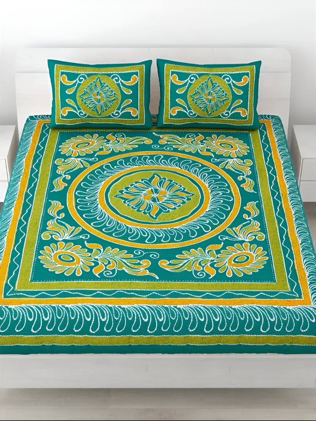 LIVING ROOTS Double Queen Size Jaipur Block Print Cotton Double Bedsheet & 2 Pillow Covers, Green
LIVING ROOTS Double Queen Size Jaipur Block Print Cotton Double Bedsheet & 2 Pillow Covers, Green