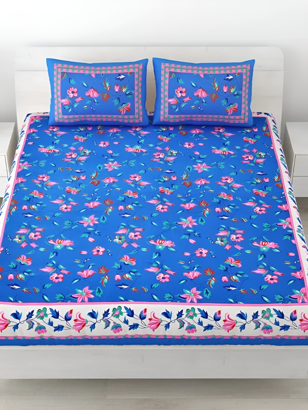 LIVING ROOTS Double Queen Size Jaipur Block Print Cotton Double Bedsheet & 2 Pillow Covers, Blue
LIVING ROOTS Double Queen Size Jaipur Block Print Cotton Double Bedsheet & 2 Pillow Covers, Blue