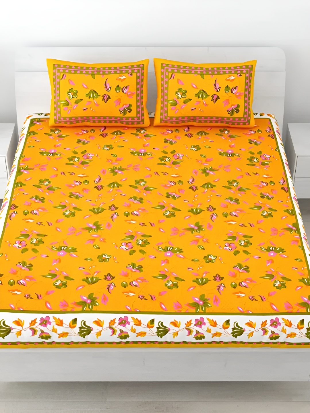 LIVING ROOTS Double Queen Size Jaipur Block Print Cotton Double Bedsheet & 2 Pillow Covers, Yellow
LIVING ROOTS Double Queen Size Jaipur Block Print Cotton Double Bedsheet & 2 Pillow Covers, Yellow