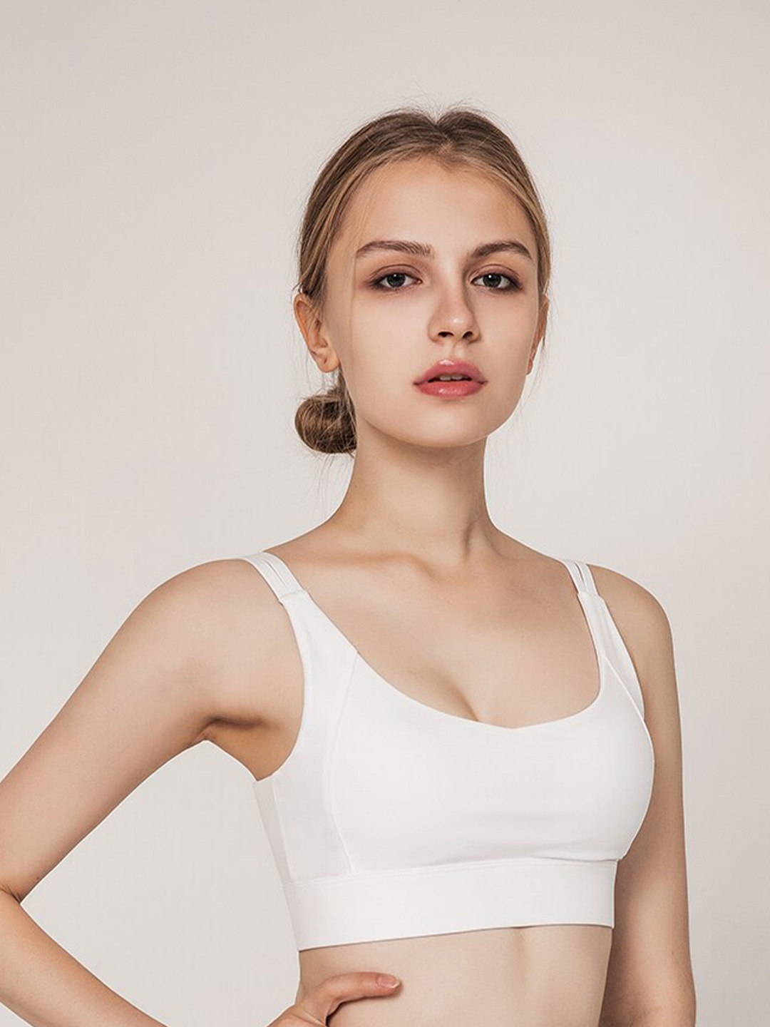 JC Collection Full Coverage Heavily Padded Workout Bra With 360 Degree Support, White
JC Collection Full Coverage Heavily Padded Workout Bra With 360 Degree Support, White