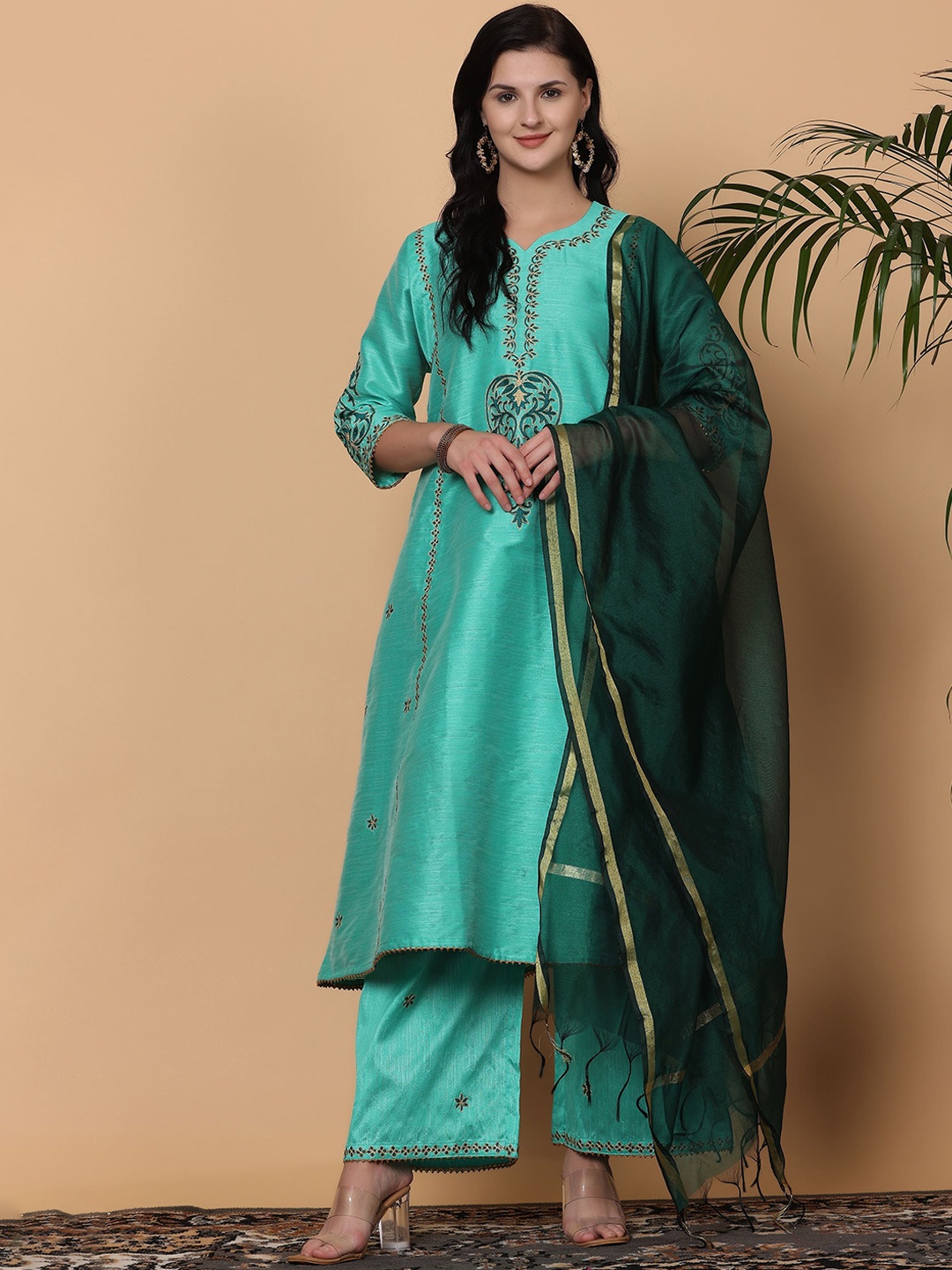 KAANCHIE NANGGIA Ethnic Motifs Embroidered Pure Silk A-Line Kurta with Trousers & Dupatta, Turquoise blue
KAANCHIE NANGGIA Ethnic Motifs Embroidered Pure Silk A-Line Kurta with Trousers & Dupatta, Turquoise blue